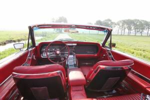 Immagine 2/8 di Ford Thunderbird (1964)