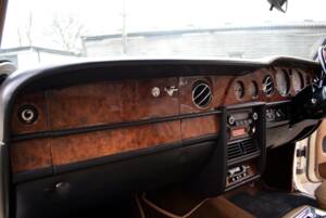 Image 43/50 of Rolls-Royce Silver Shadow II (1979)