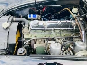 Image 7/21 of Austin-Healey 3000 Mk III (BJ8) (1967)