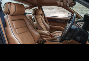 Afbeelding 21/31 van Aston Martin V8 Vantage V550 (1997)