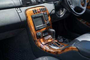 Bild 25/37 von Mercedes-Benz CL 55 AMG (2002)