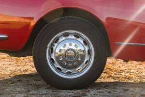 Image 5/33 de Alfa Romeo 2600 Spider (1964)