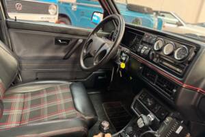 Bild 16/20 von Volkswagen Golf II 1.8 (1989)