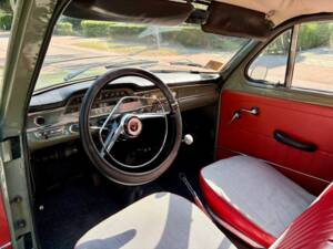 Image 2/8 of Volvo PV 544 (1960)