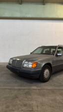 Bild 80/81 von Mercedes-Benz 250 TD (1992)
