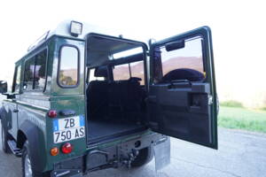 Bild 53/73 von Land Rover Defender 90 (2008)