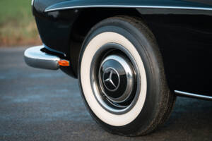 Imagen 5/23 de Mercedes-Benz 190 SL (1963)