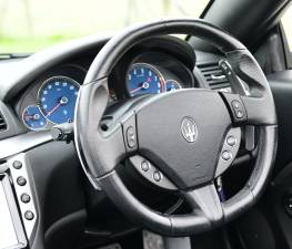 Image 33/50 of Maserati GranCabrio Sport (2013)