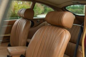 Bild 48/50 von Jaguar Type E V12 (2+2) (1972)