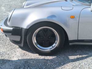 Bild 31/40 von Porsche 911 Carrera 3.2 (WTL) (1986)