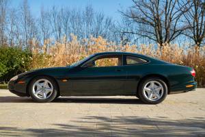 Image 6/46 of Jaguar XK8 4.0 (1998)