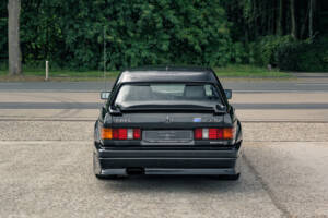 Bild 17/53 von Mercedes-Benz 190 E 2.5-16 (1991)