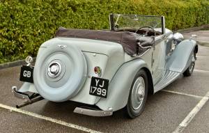 Afbeelding 11/50 van Bentley 3 1&#x2F;2 Liter Park Ward DHC (1934)