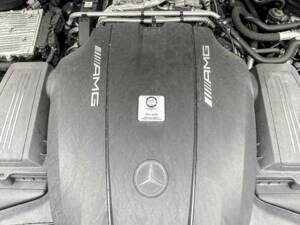 Image 24/25 of Mercedes-AMG GT-S (2015)