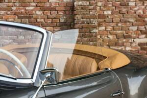 Bild 26/50 von Mercedes-Benz 190 SL (1961)