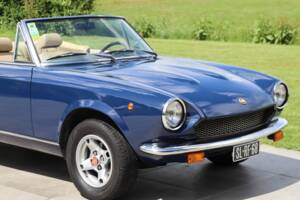 Image 47/50 of FIAT 124 Spider CS1 (1978)