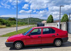 Bild 8/31 von Alfa Romeo 33 - 1.3 S (1989)