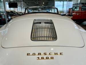 Image 8/19 of Porsche 356 B 1600 Roadster (1960)