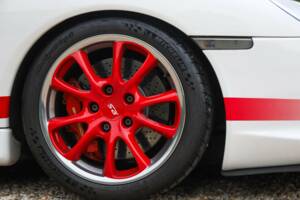 Immagine 19/50 di Porsche 911 GT3 RS (2004)