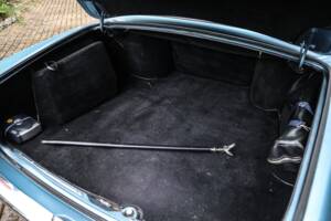 Image 27/35 of Rolls-Royce Silver Shadow I (1970)