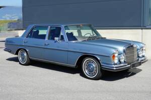 Bild 38/50 von Mercedes-Benz 300 SEL 6.3 (1972)
