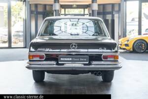 Image 4/15 de Mercedes-Benz 300 SEL 6.3 (1972)