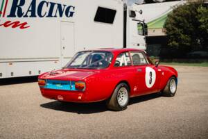 Imagen 8/81 de Alfa Romeo 1750 GT Veloce (1968)