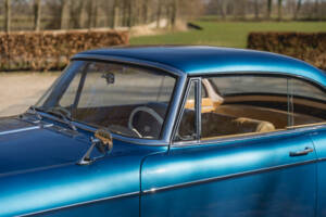 Image 37/45 of BMW 503 (1958)