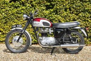 Immagine 2/37 di Triumph Bonneville T120 (1968)