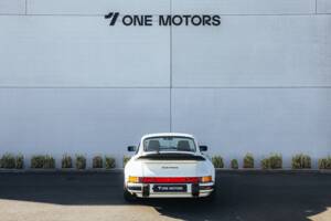 Bild 6/29 von Porsche 911 Carrera 3.2 (1989)