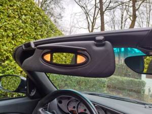 Image 69/82 of Porsche Boxster S (2000)