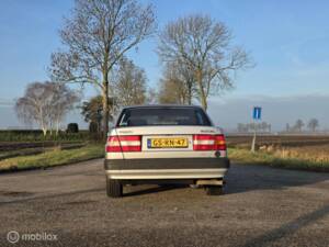 Bild 12/31 von Volvo 940 2.3i (1993)