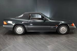 Bild 34/50 von Mercedes-Benz 500 SL (1991)