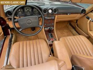 Immagine 8/11 di Mercedes-Benz 560 SL (1986)