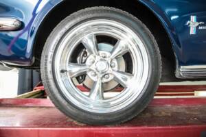 Obraz 50/50 pojazdu Ford Mustang 289 (1966)