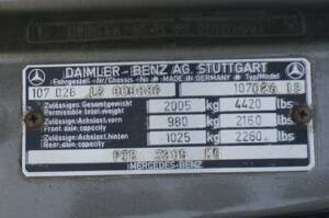 Image 24/30 of Mercedes-Benz 450 SLC 5,0 (1979)