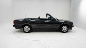 Bild 10/15 von BMW 318i (1992)