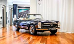 Immagine 1/31 di Mercedes-Benz 280 SL (1968)