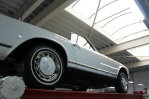 Bild 10/50 von Mercedes-Benz 280 SL (1970)