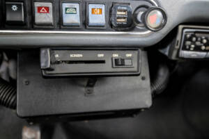 Image 24/50 of Rover Mini 1.3i (1993)