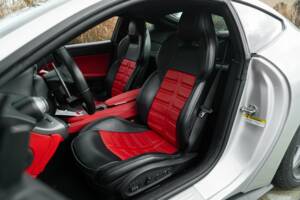 Image 40/50 of Ferrari F12berlinetta (2013)