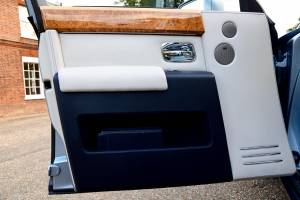 Image 26/50 de Rolls-Royce Phantom VII (2006)