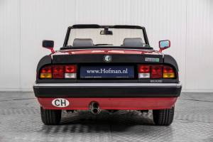 Image 13/50 of Alfa Romeo 2.0 Spider QV (1988)