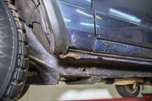 Bild 50/50 von Jeep Cherokee 2.8L V6 (1986)