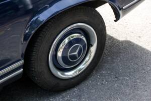 Bild 19/46 von Mercedes-Benz 230 SL (1966)