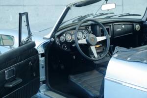 Image 31/50 of MG MGB (1976)