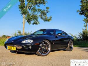 Bild 1/35 von Jaguar XKR (1998)
