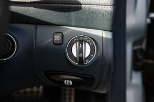 Image 34/50 of Mercedes-Benz SL 500 (2003)