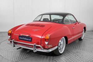 Image 30/50 of Volkswagen Karmann Ghia 1600 (1970)