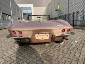 Bild 7/8 von Chevrolet Corvette Sting Ray Convertible (1964)